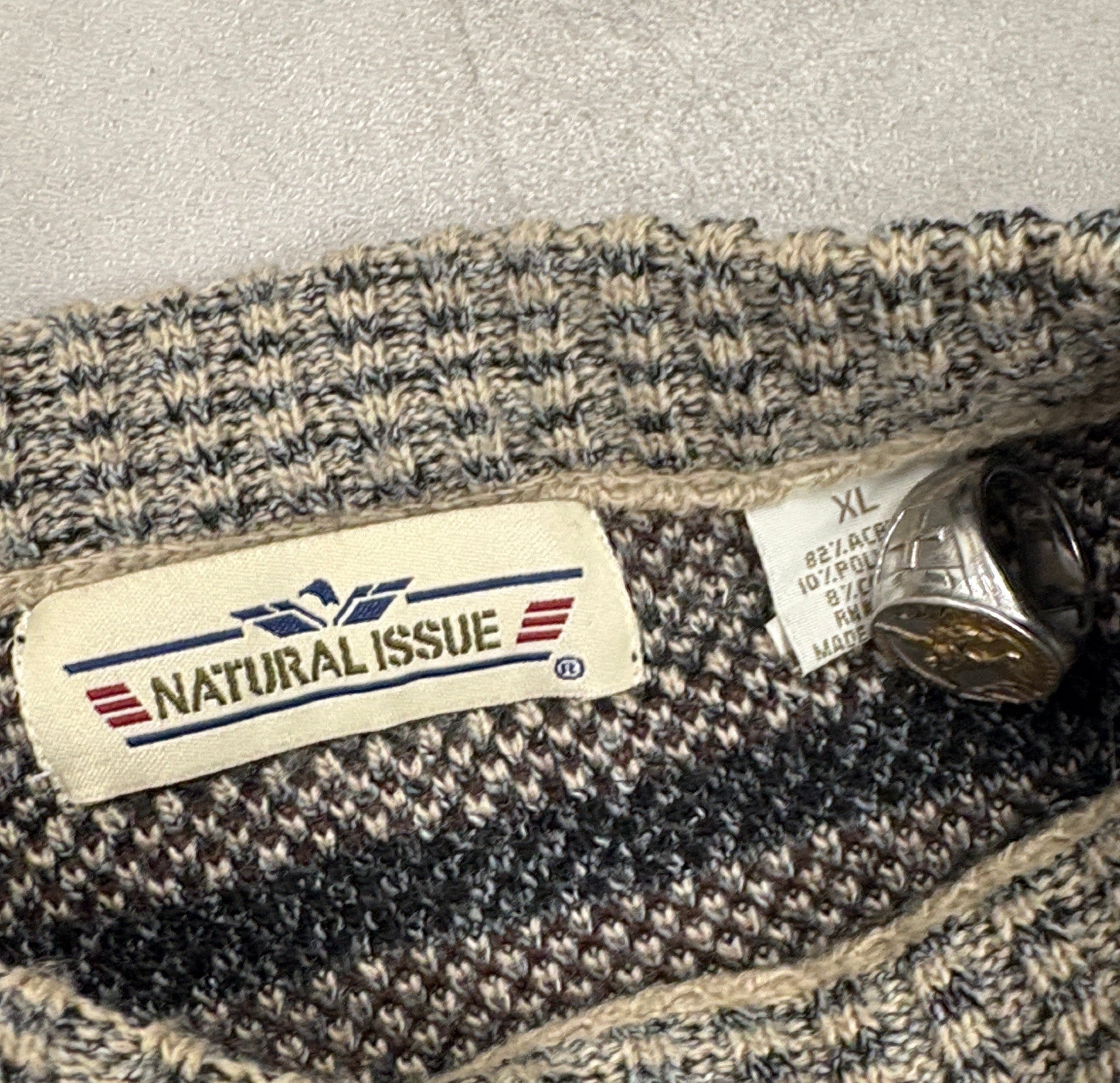 Vintage Patterned Crewneck Sweater - LARGE