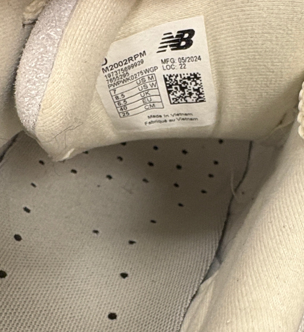 New Balance Sea Salt Gray Pink M2002RPM - Mens 7