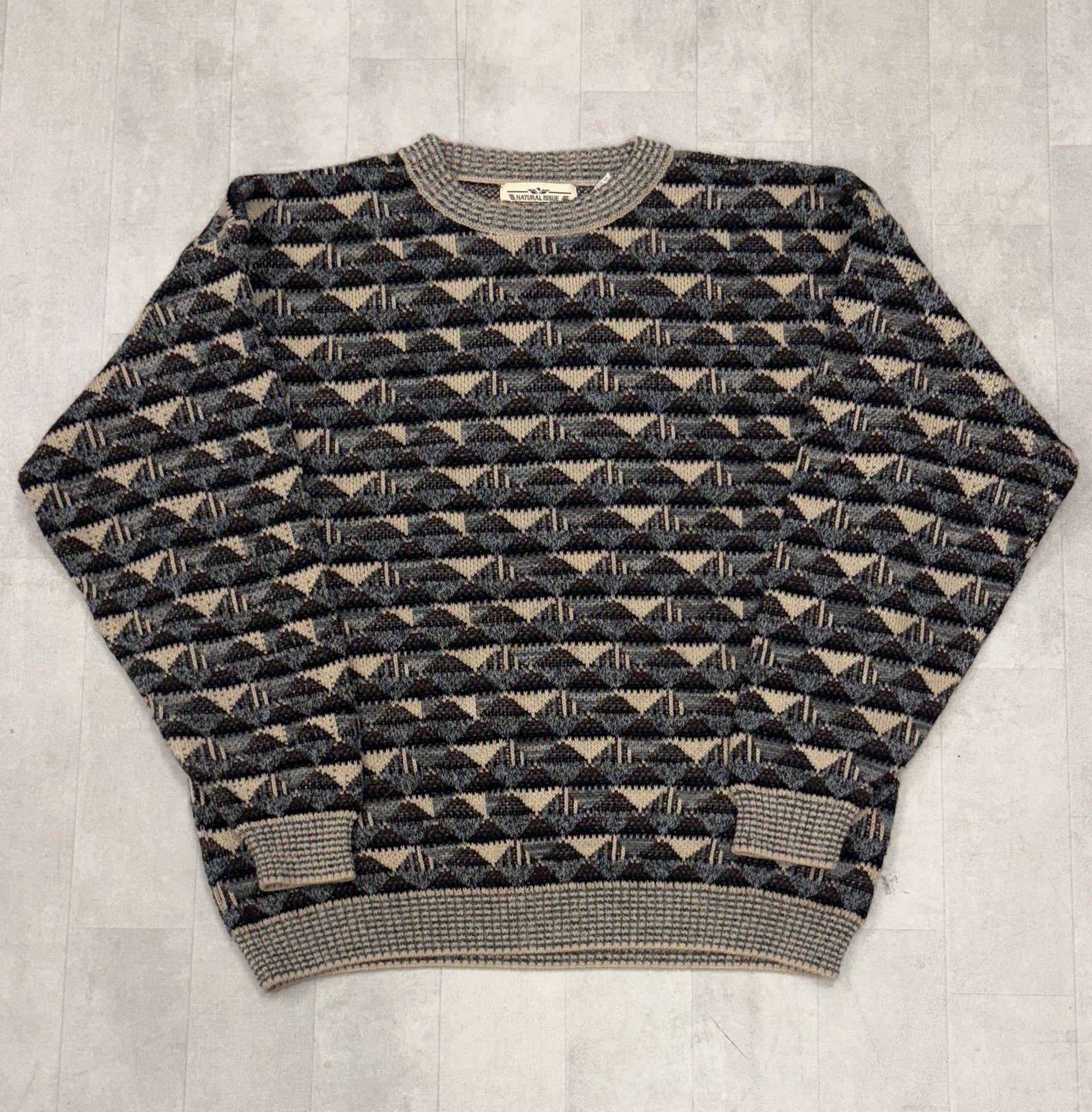 Vintage Patterned Crewneck Sweater - LARGE