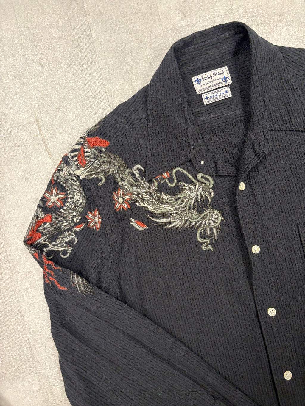 Y2K Lucky Brand Dragon Embroidered Button Up Shirt - MEDIUM