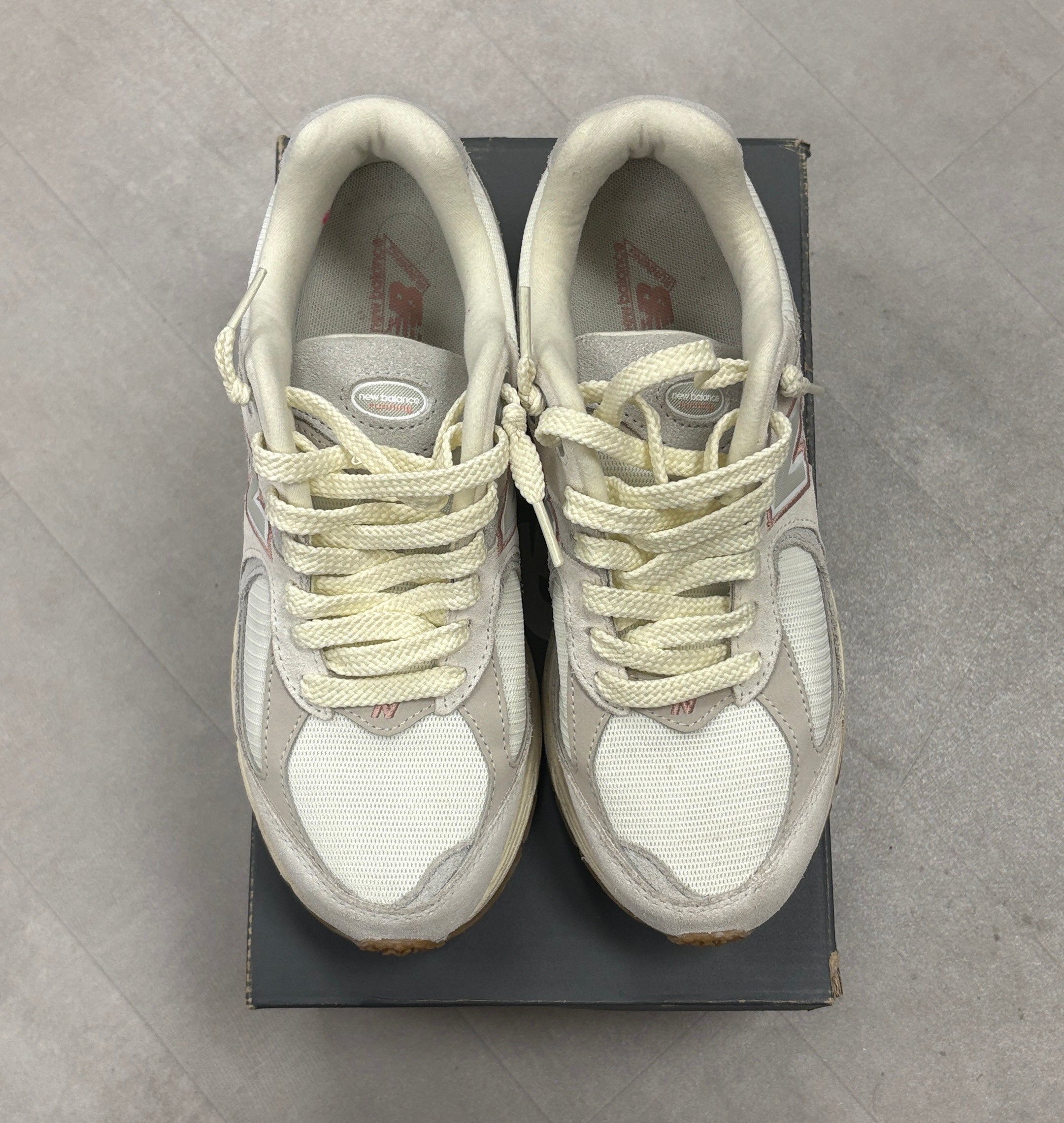 New Balance Sea Salt Gray Pink M2002RPM - Mens 7