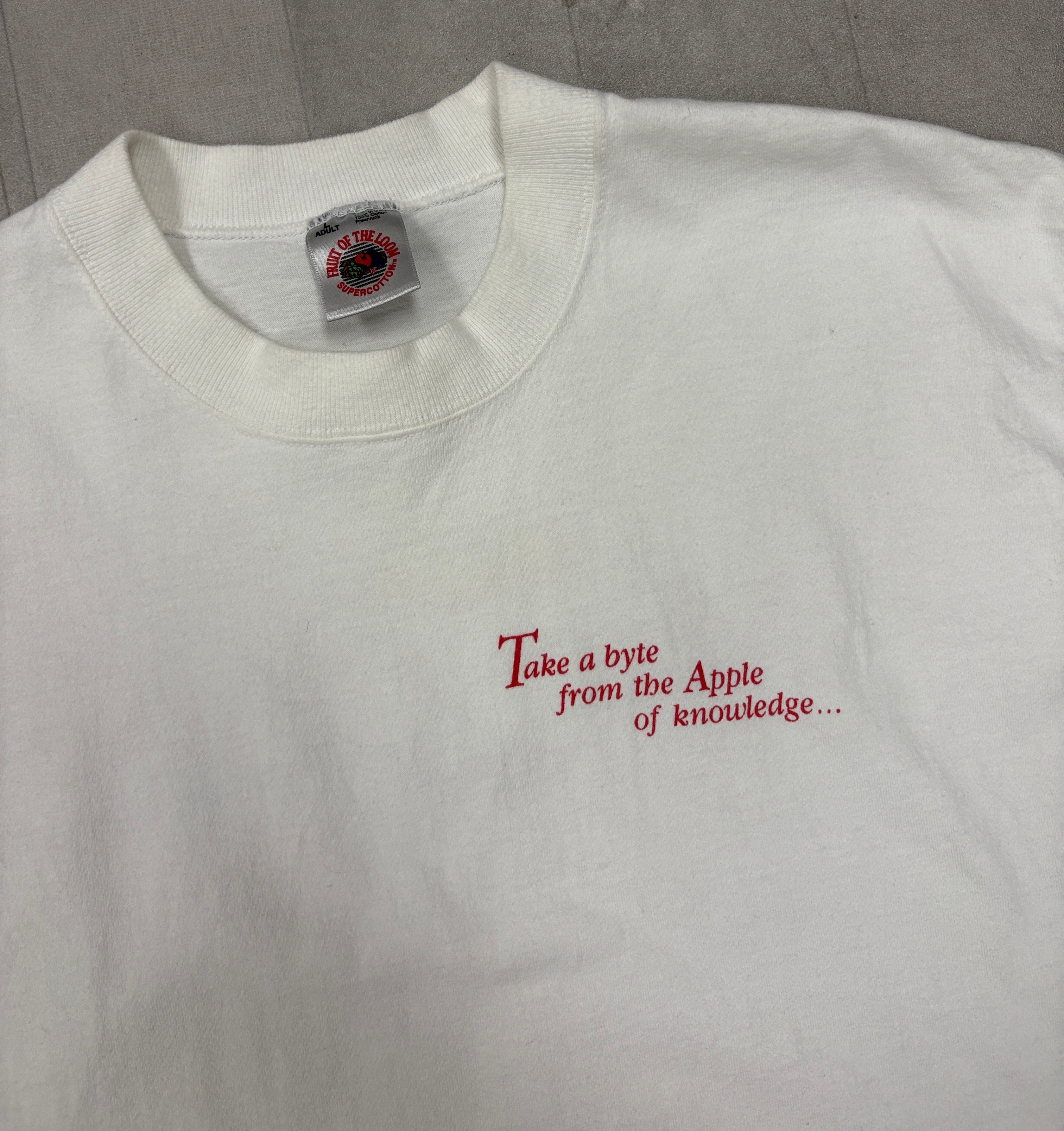 Vintage Mac Core Apple “Take a Bite from the Apple of Knowledge” Tee - LARGE