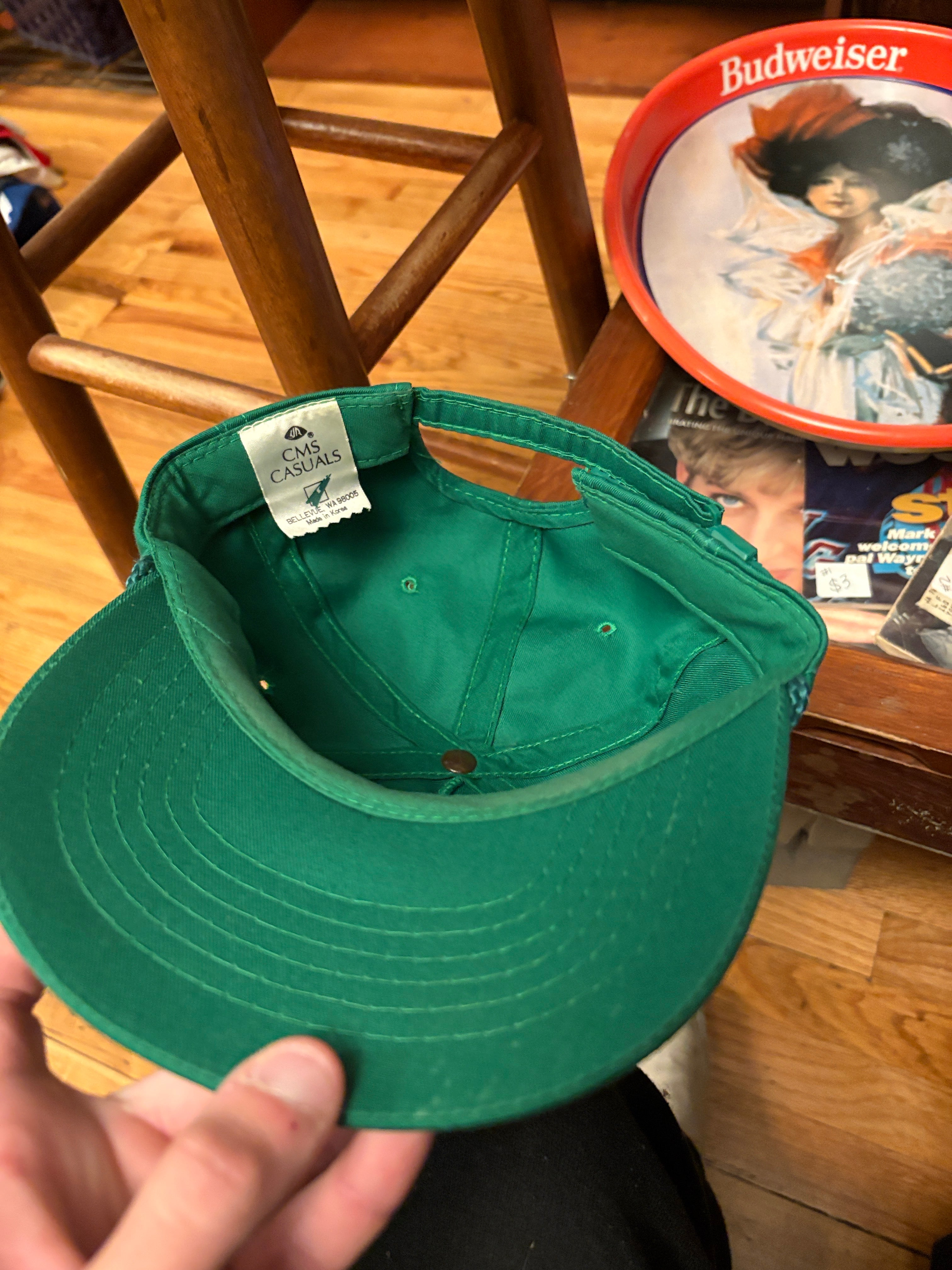 Vintage “Everybody Duck” Golf Hat