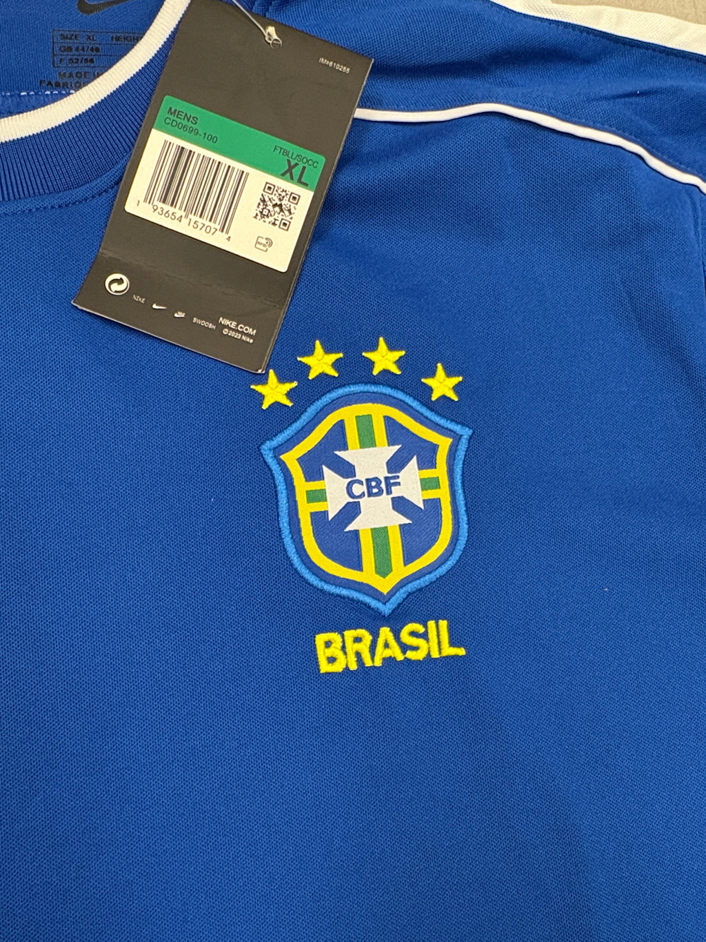 Brazil Nike Soccer Jersey NWT - XL