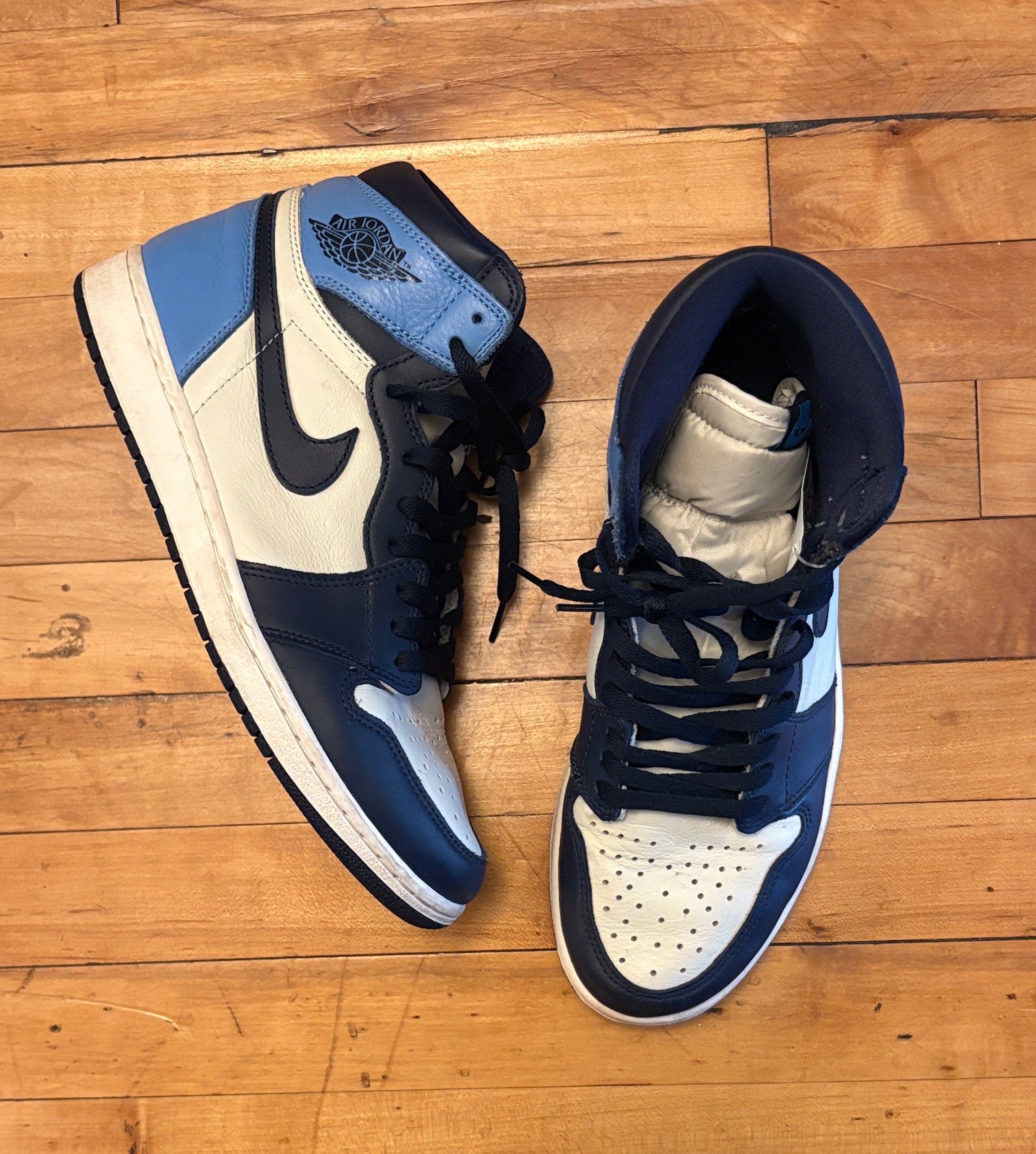 Nike Air Jordan Retro 1 High OG Obsidian Sail - Size 10