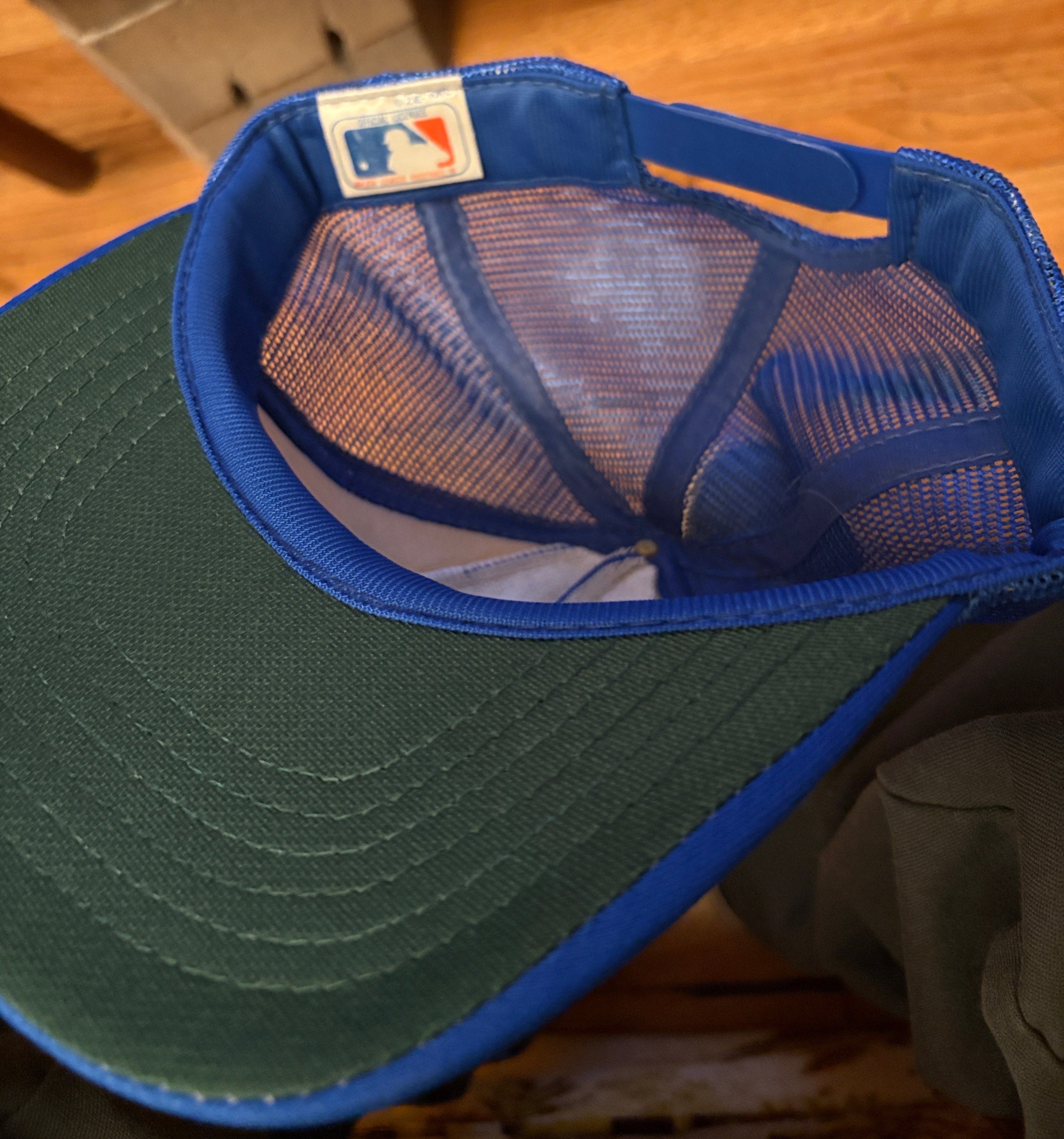 Atlanta Braves Trucker Snapback Mesh Cap Blue Red Baseball Hat