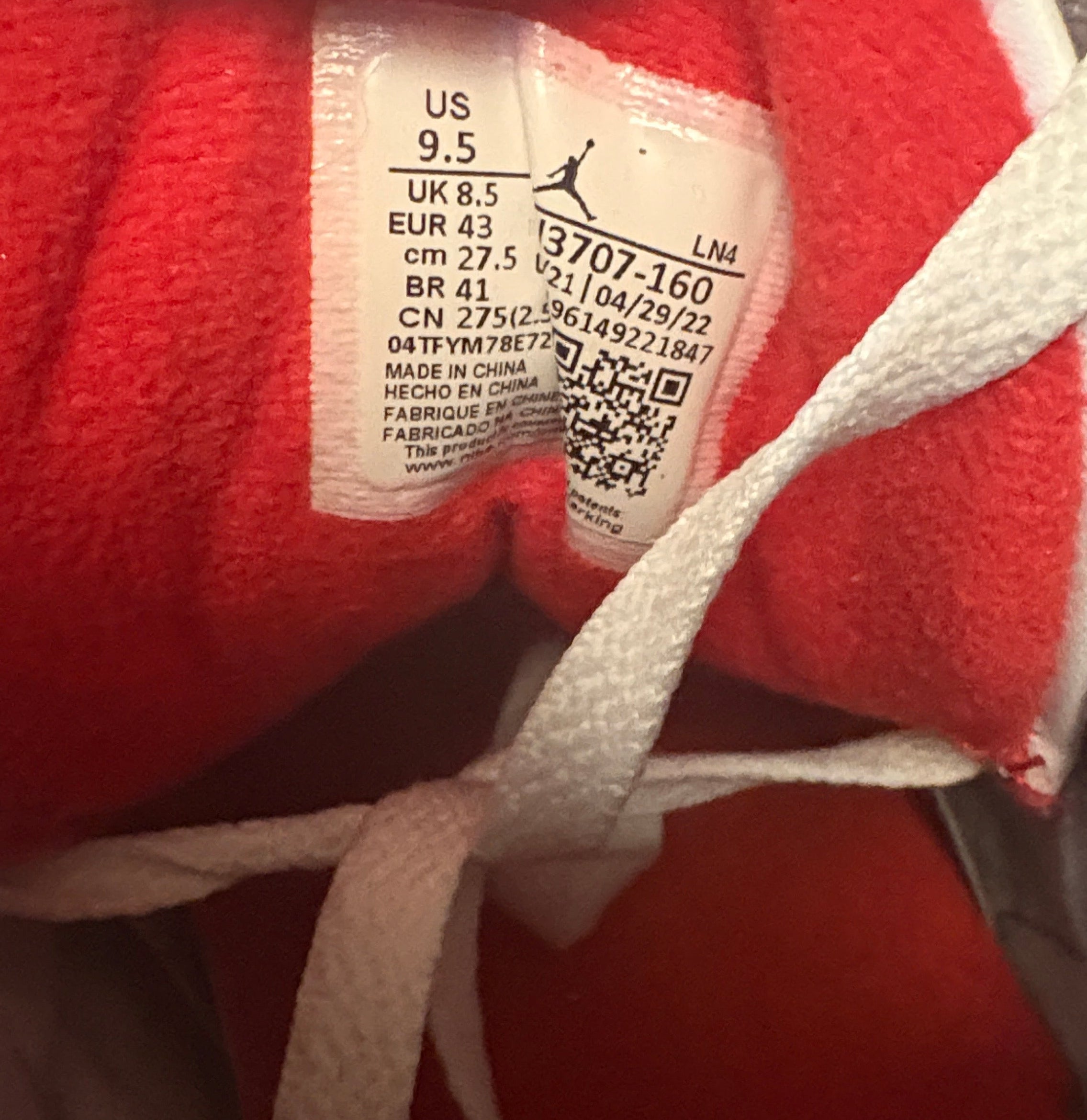 Nike Air Jordan 3 Fire Red Retro OG White Cement - Size 9.5