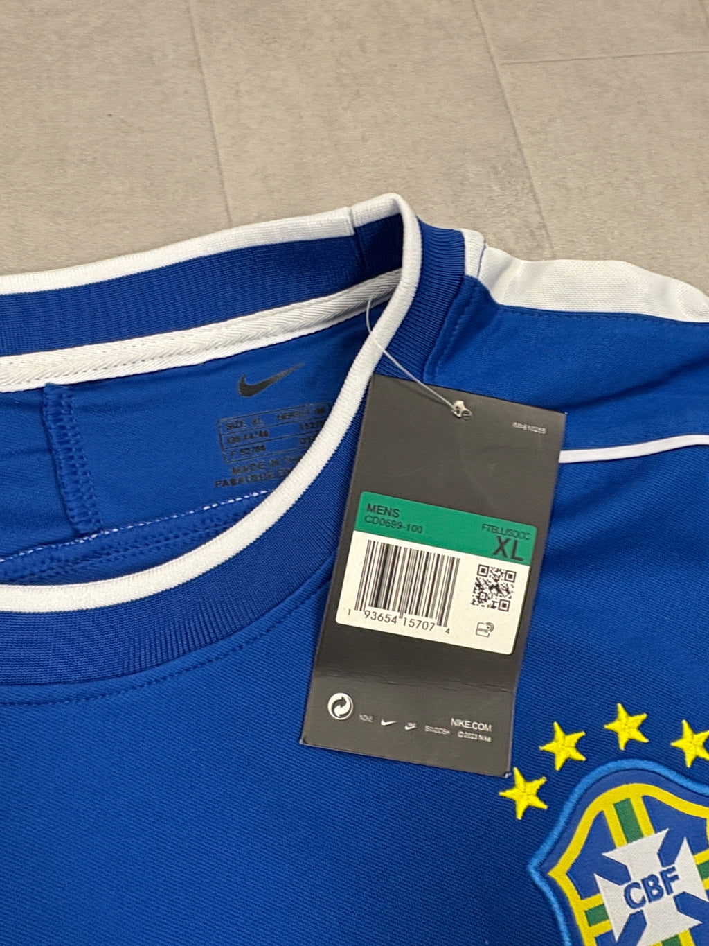 Brazil Nike Soccer Jersey NWT - XL