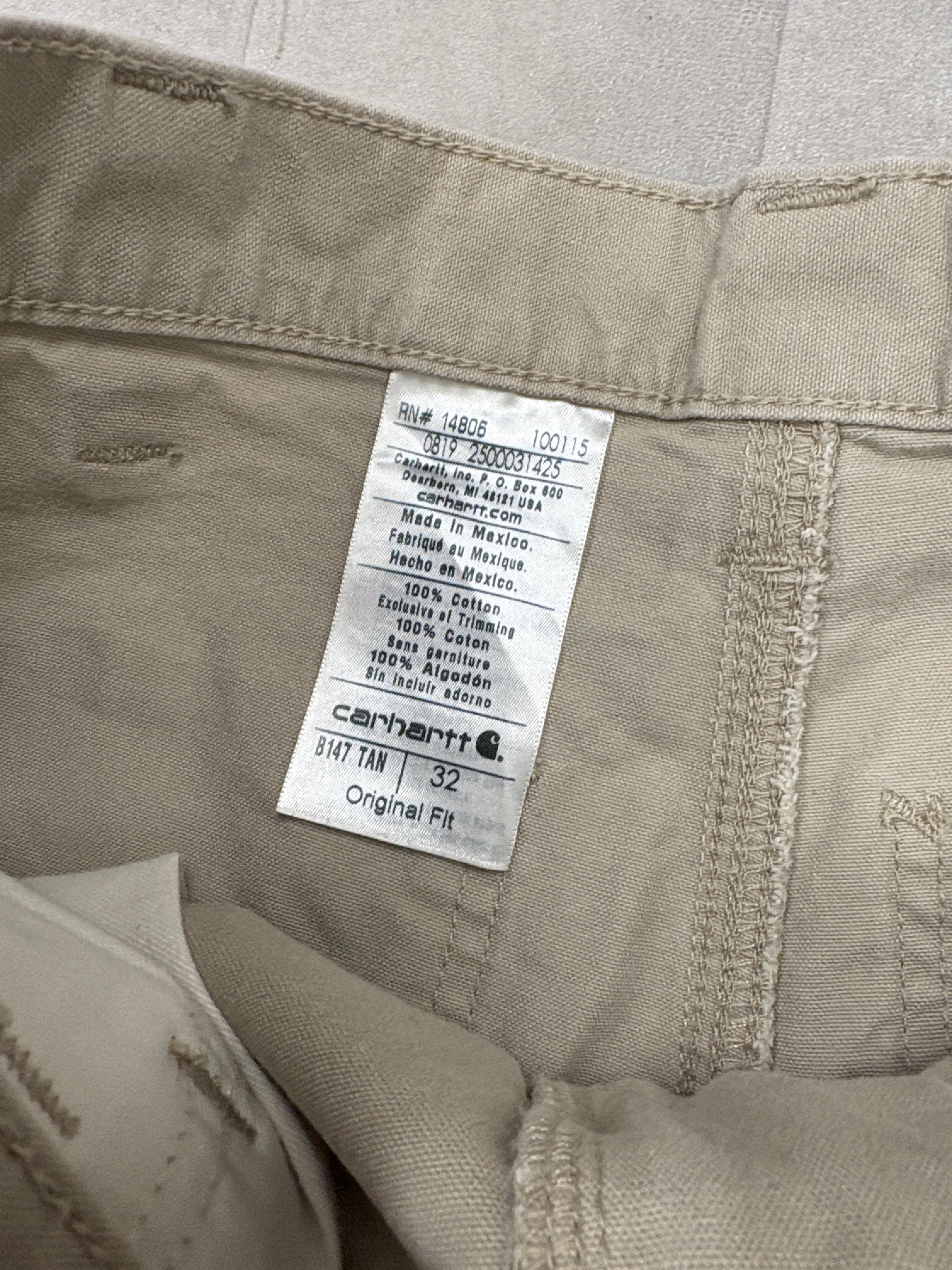 Carhartt Cargo Khaki Shorts