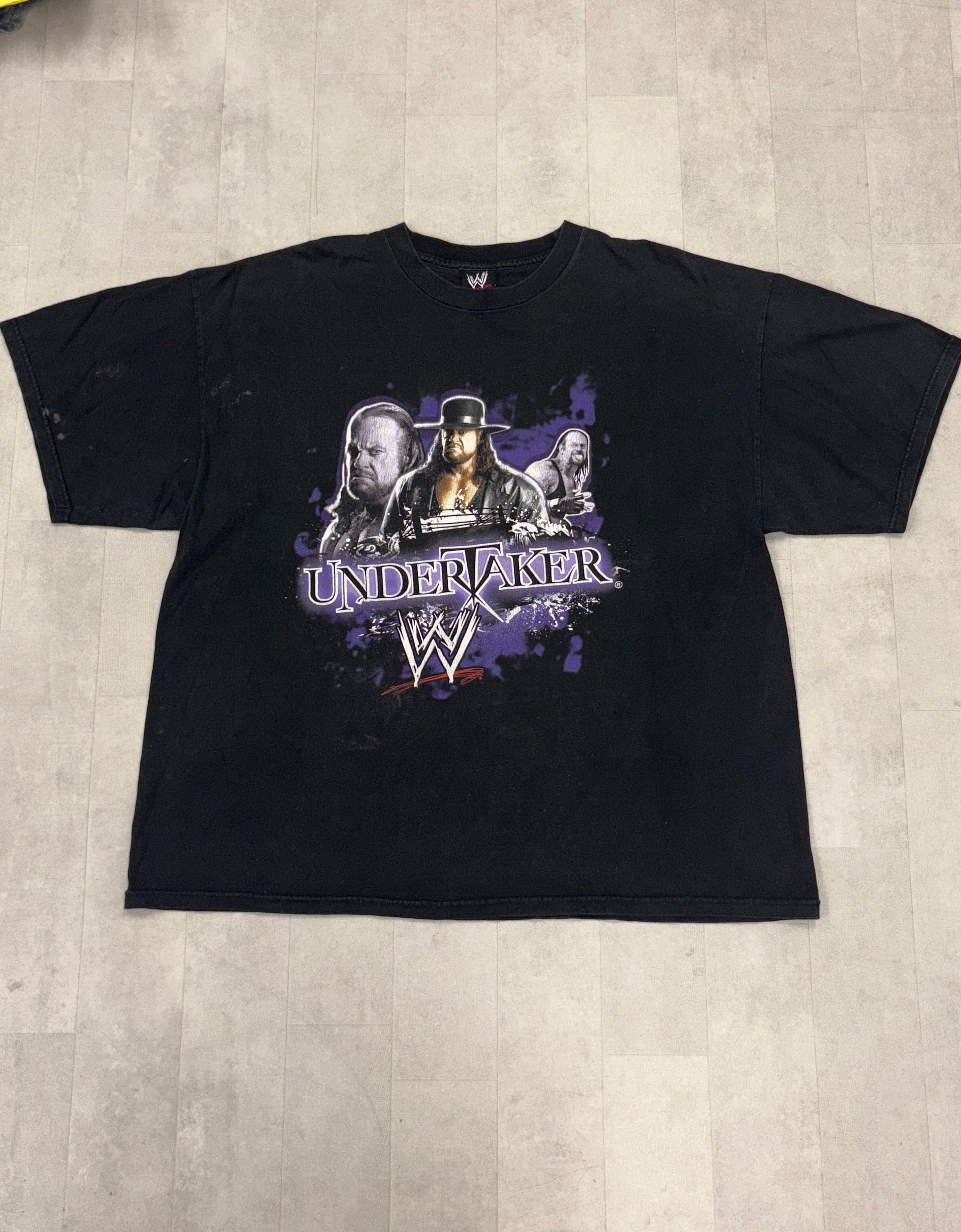 Vintage Y2K Undertaker Wrestling WWE Tee