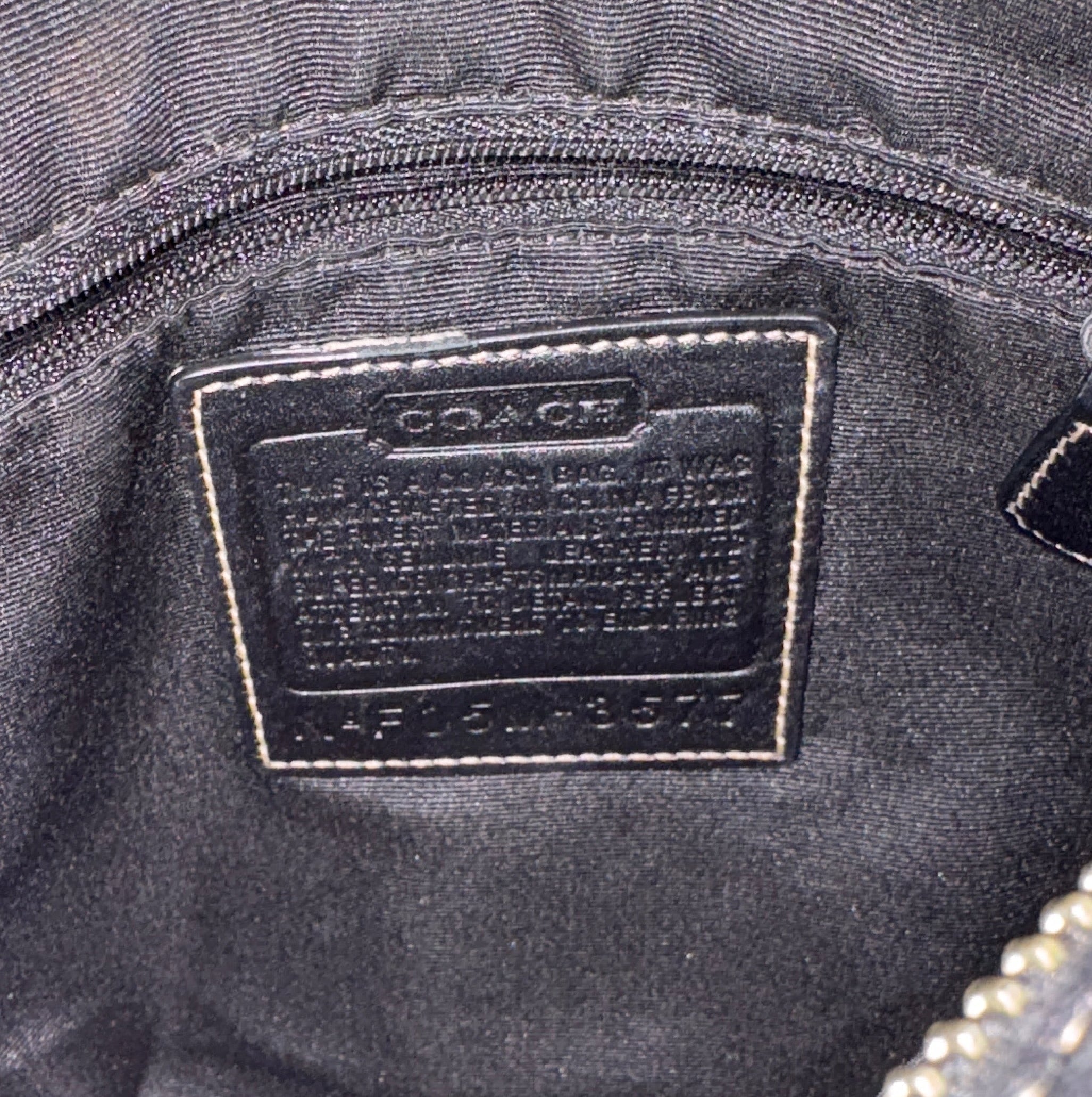 Vintage Authentic Coach SoHo Signature Slim Jacquard Fabric Shoulder Bag Black