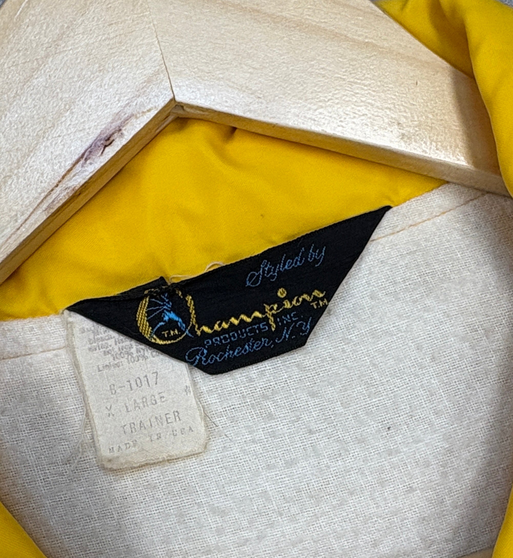 1960’s East Carolina Pirates Champion Windbreaker - XL