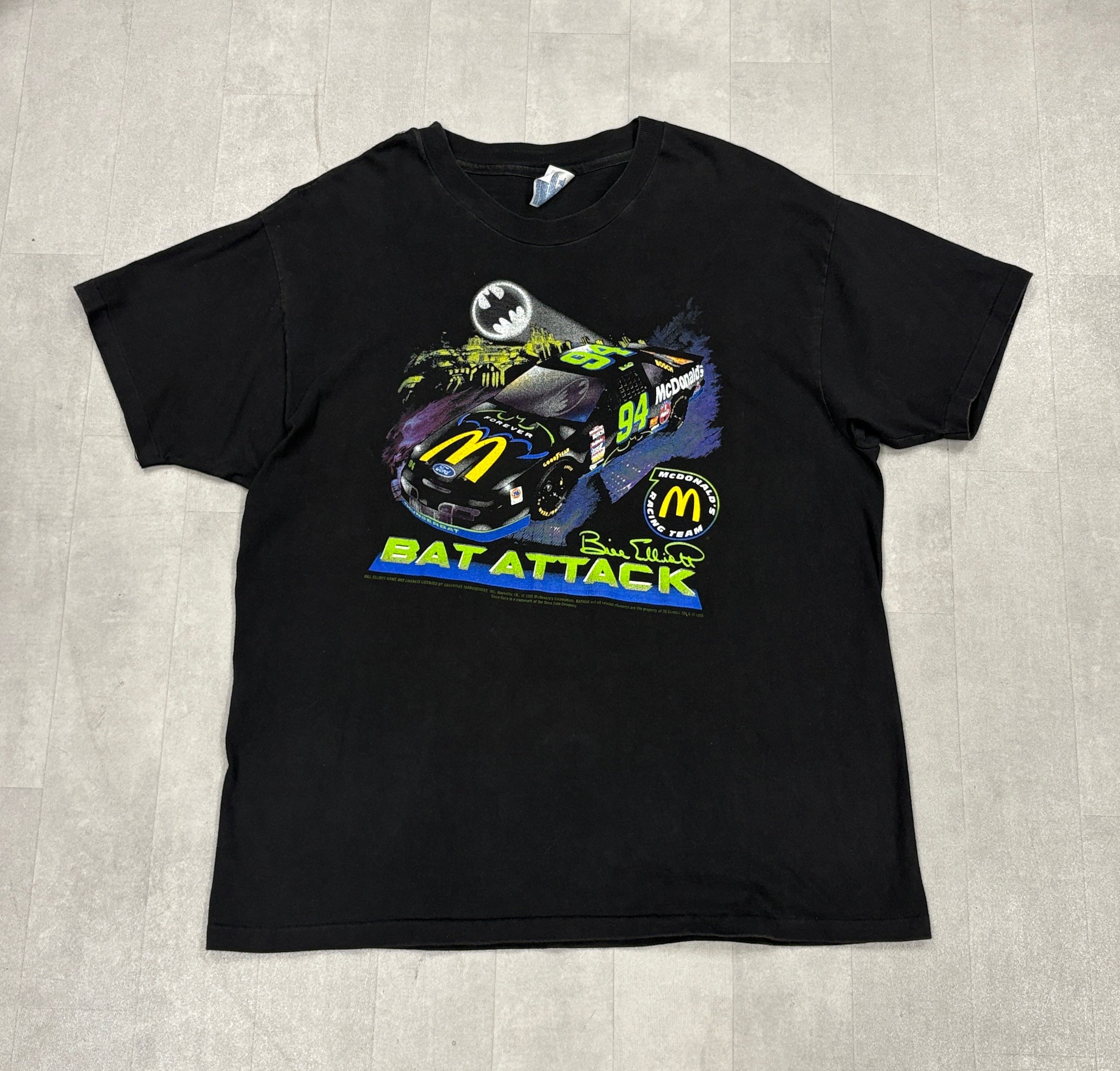 Vintage 1995 BATMAN Bill Elliot Nascar BAT ATTACK T-SHIRT McDonald's - XL