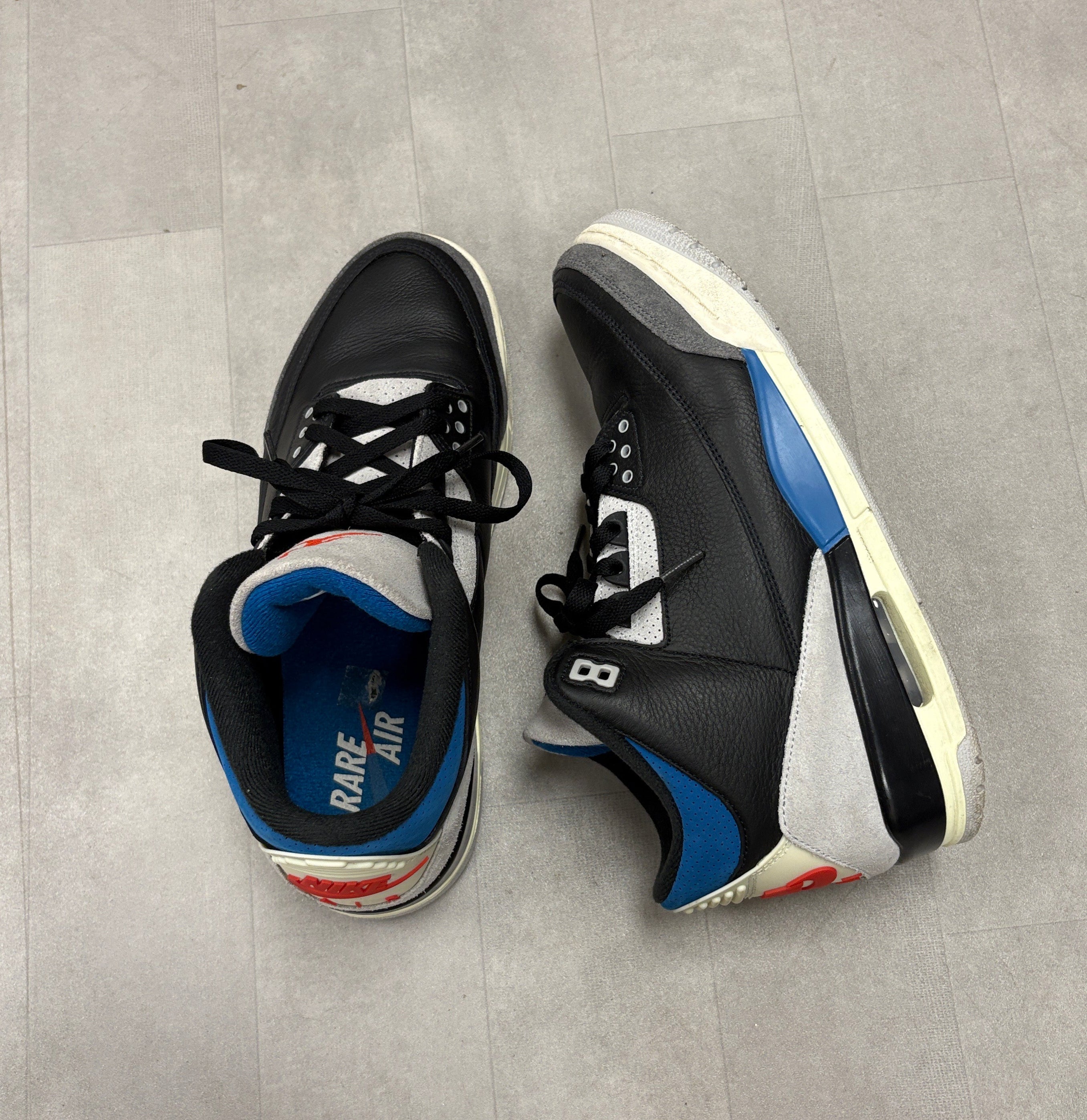 Nike Air Jordan 3 Retro OG Rare Air Sneakers