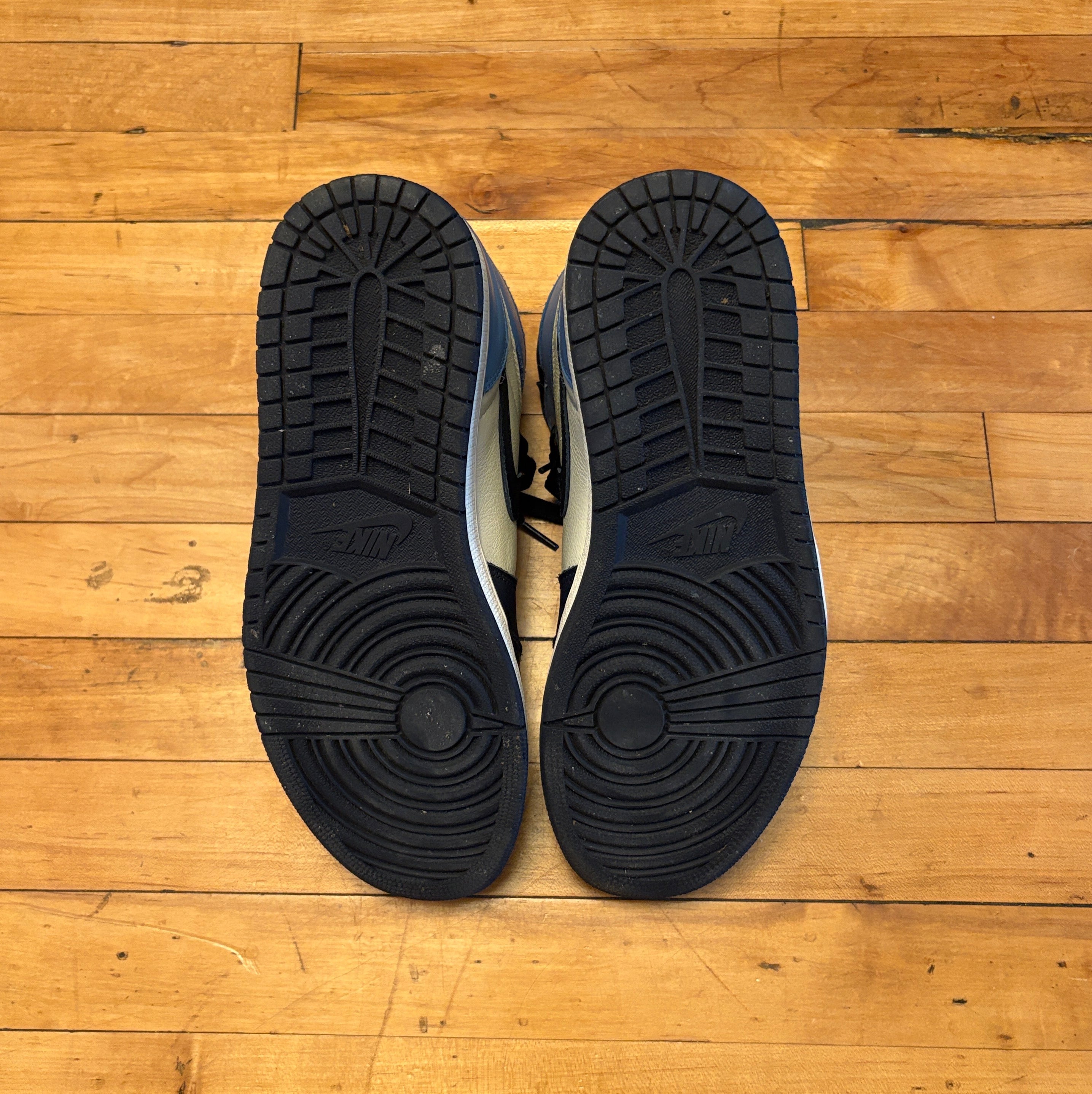 Nike Air Jordan Retro 1 High OG Obsidian Sail - Size 10