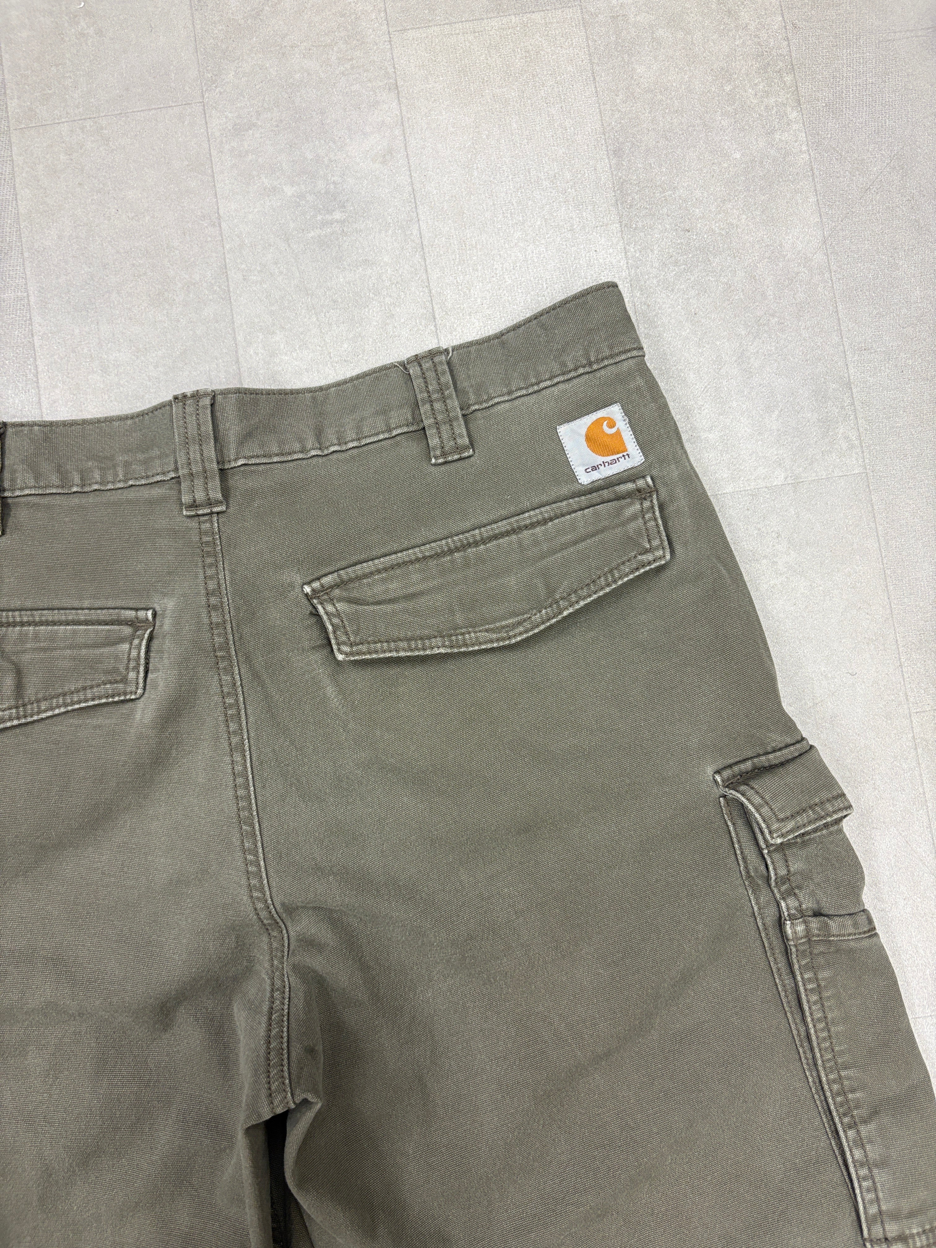 Carhartt Relaxed Fit Cargo Olive Shorts