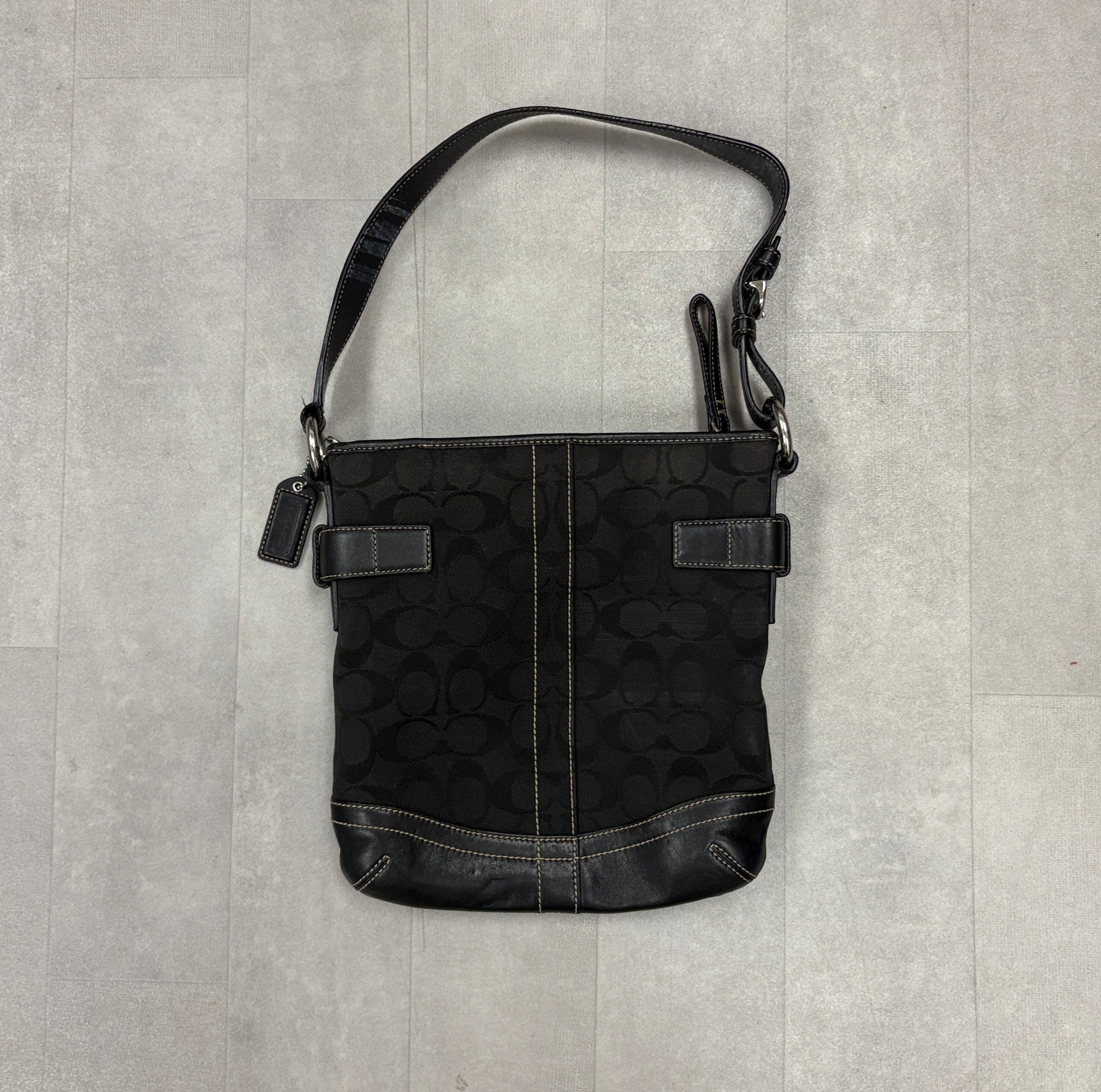 Vintage Authentic Coach SoHo Signature Slim Jacquard Fabric Shoulder Bag Black